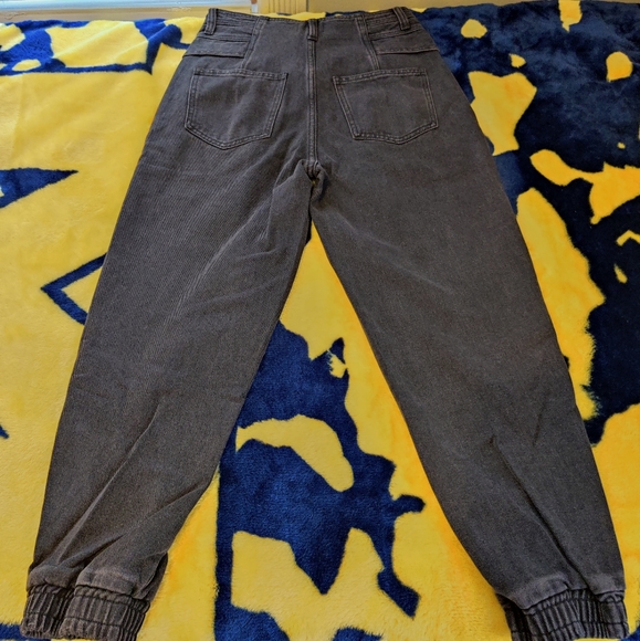 NWT Pink Lily "Cordelia" Black Denim Joggers, Size 25 - Picture 6 of 8